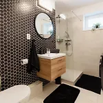شقة Harmony Hideaway براتسيلافا